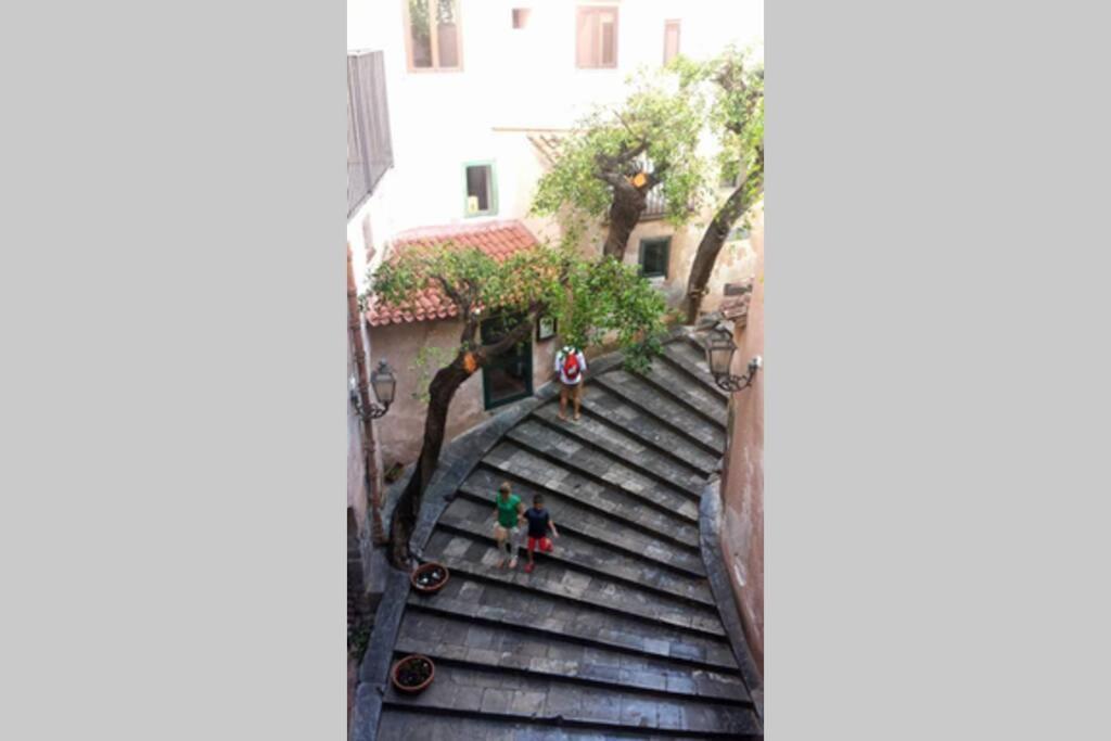 Lavatoioflats Casa Sul Mare E Sul Lavatoio Medievale A Cefalu Cefalù Exterior foto